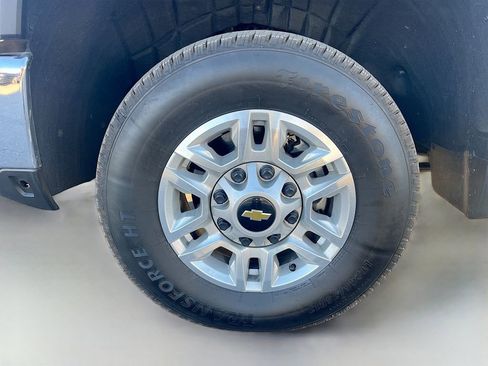 Used 2025 Chevrolet Silverado 2500 W/T w/ WT/CX Safety Package RWD image 27