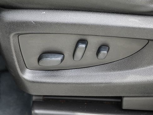 Used 2020 GMC Yukon XL SLT image 19