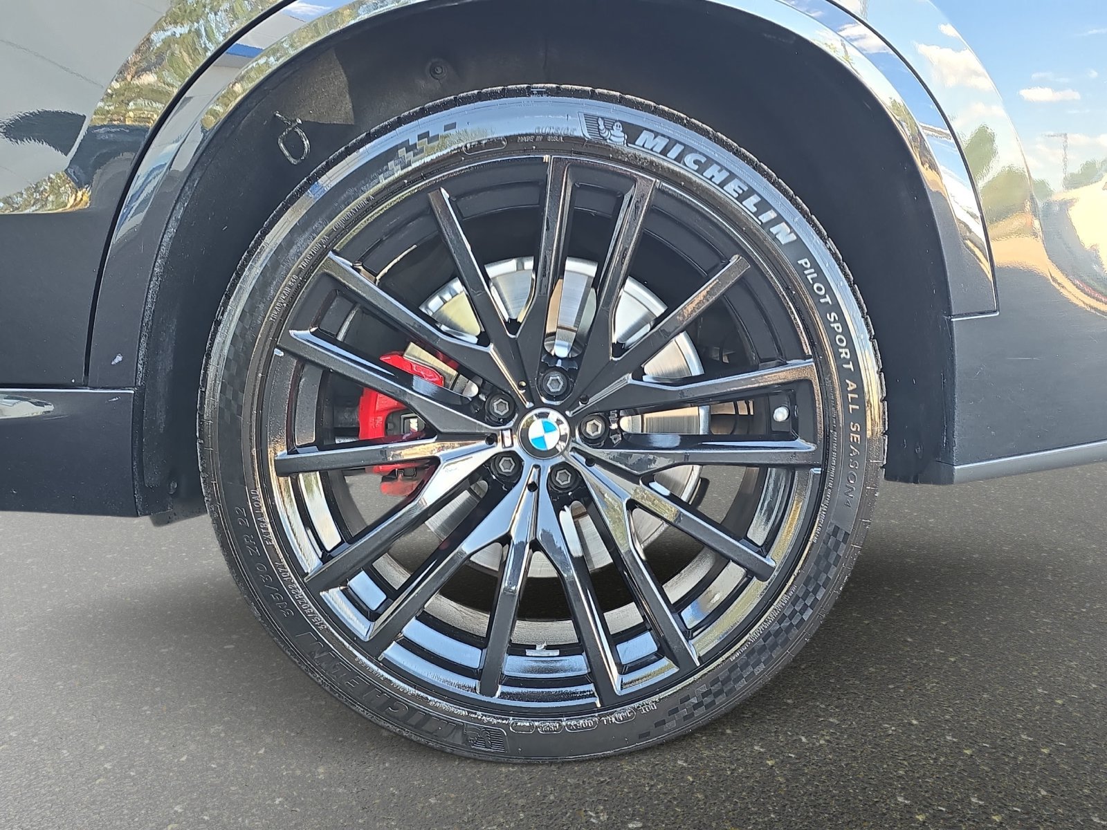 Used 2021 BMW X5 M50i w/ Executive Package AWD/4WD image 34