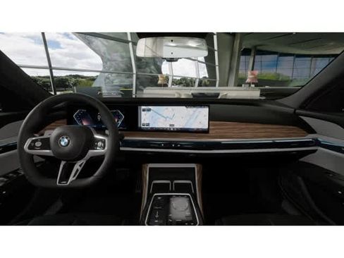 New 2026 BMW 740i image 10