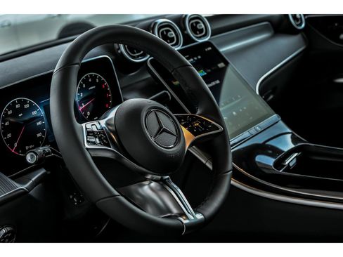 New 2026 Mercedes-Benz GLC 300 4MATIC image 10