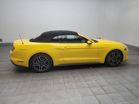 Used 2018 Ford Mustang Premium w/ Equipment Group 201A RWD image 10