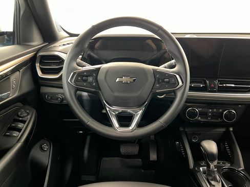 New 2025 Chevrolet TrailBlazer ACTIV w/ Convenience Package image 13