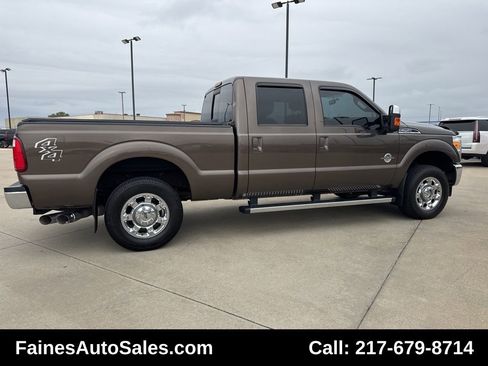 Used 2015 Ford F250 Lariat w/ Chrome Package image 26