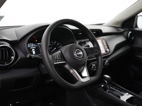 Used 2023 Nissan Kicks SV image 17