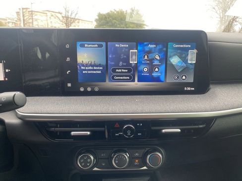 New 2026 Nissan Kicks S image 21