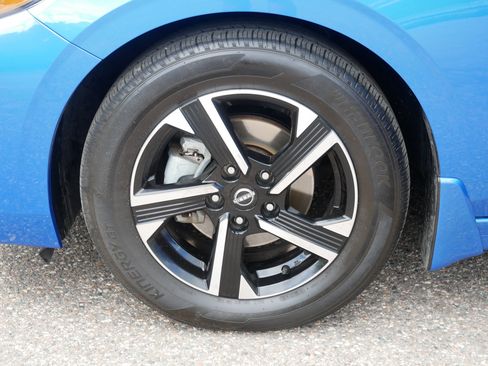 Certified 2024 Nissan Sentra SV FWD image 15