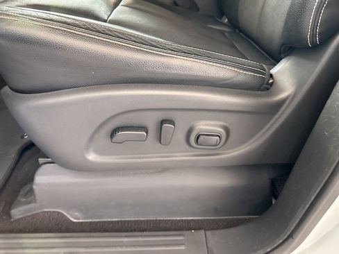 Used 2019 Nissan Titan PRO-4X w/ Pro-4x Convenience Package image 45