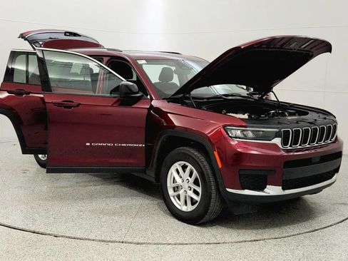 Used 2023 Jeep Grand Cherokee L Laredo w/ Luxury Tech Group I image 9