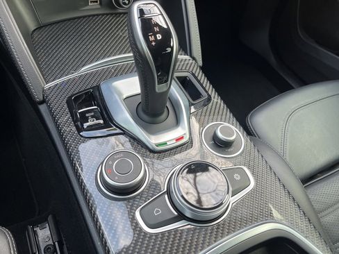 Used 2022 Alfa Romeo Stelvio Quadrifoglio w/ Active Assist Plus Package image 35