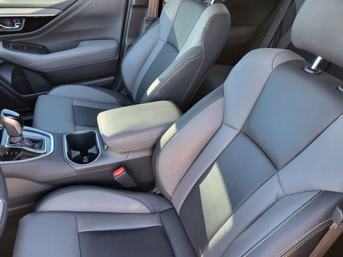 Used 2022 Subaru Outback Onyx Edition XT w/ Popular Package #2 image 12