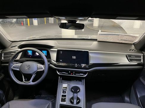 New 2026 Volkswagen Atlas Cross Sport SE AWD/4WD image 7
