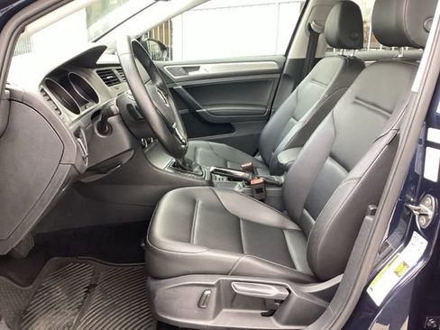 Used 2016 Volkswagen Golf SE w/ Lighting Package image 15