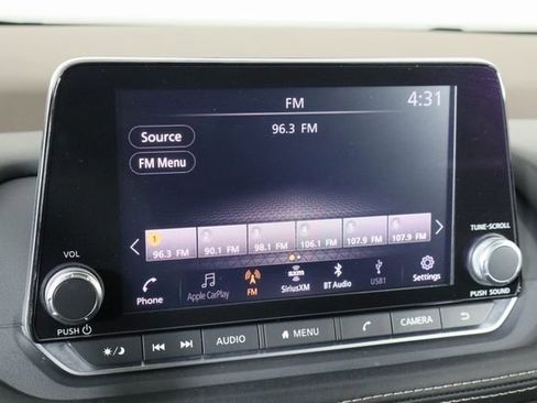 Used 2021 Nissan Rogue S image 27