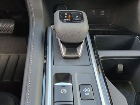 Certified 2025 Nissan Pathfinder SL AWD/4WD image 27