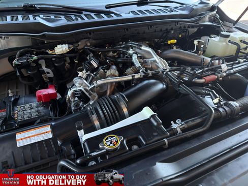 Used 2024 Ford F350 Platinum w/ Tremor Off-Road Package image 18