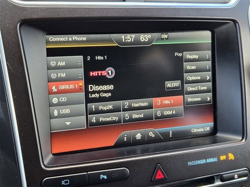 Used 2016 Ford Explorer Limited image 18