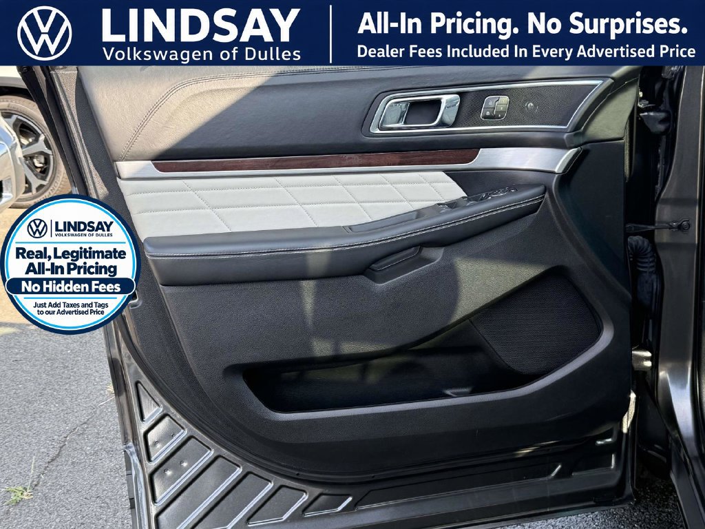 Used 2016 Ford Explorer Platinum AWD/4WD image 9