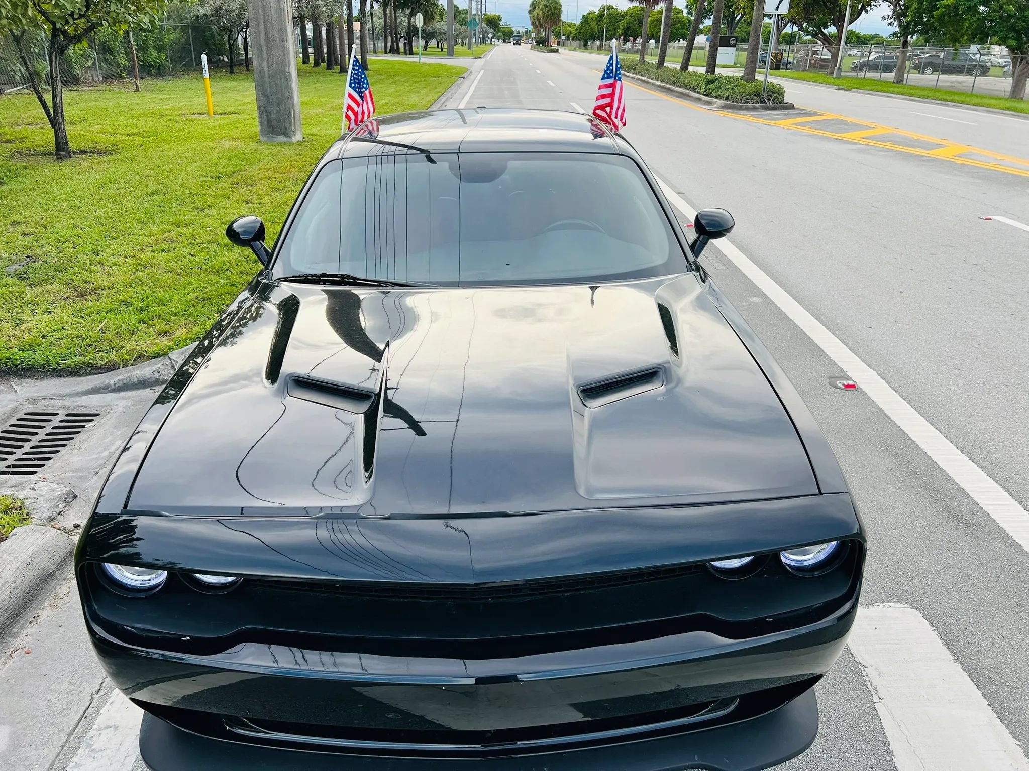Used 2015 Dodge Challenger R/T w/ Quick Order Package 22B R/T RWD image 9