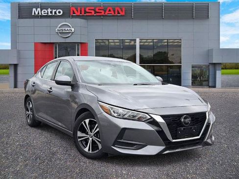 Certified 2021 Nissan Sentra SV FWD image 1