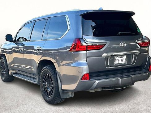 Used 2020 Lexus LX 570 4WD w/ Luxury Package image 12
