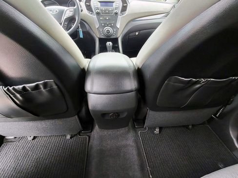 Used 2013 Hyundai Santa Fe Sport image 25