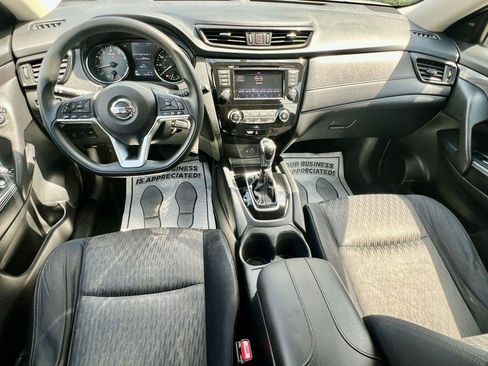 Used 2018 Nissan Rogue S AWD/4WD image 9