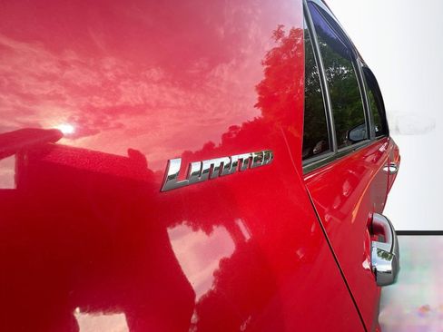 Used 2017 Toyota 4Runner Limited image 35