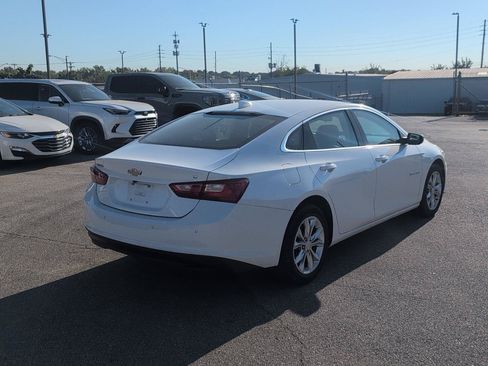 Used 2024 Chevrolet Malibu LT FWD image 3