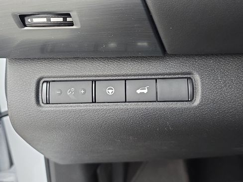 New 2025 Nissan Pathfinder SL image 27