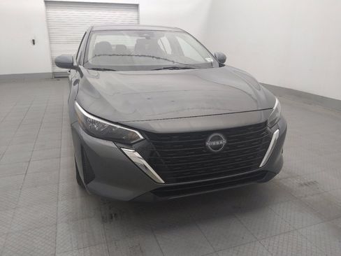 Used 2025 Nissan Sentra SV FWD image 14
