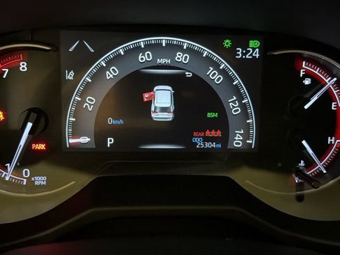 Used 2023 Toyota RAV4 XLE FWD image 30