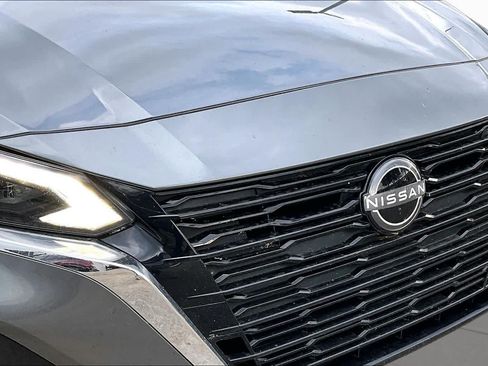 Certified 2025 Nissan Altima 2.5 SV FWD image 29