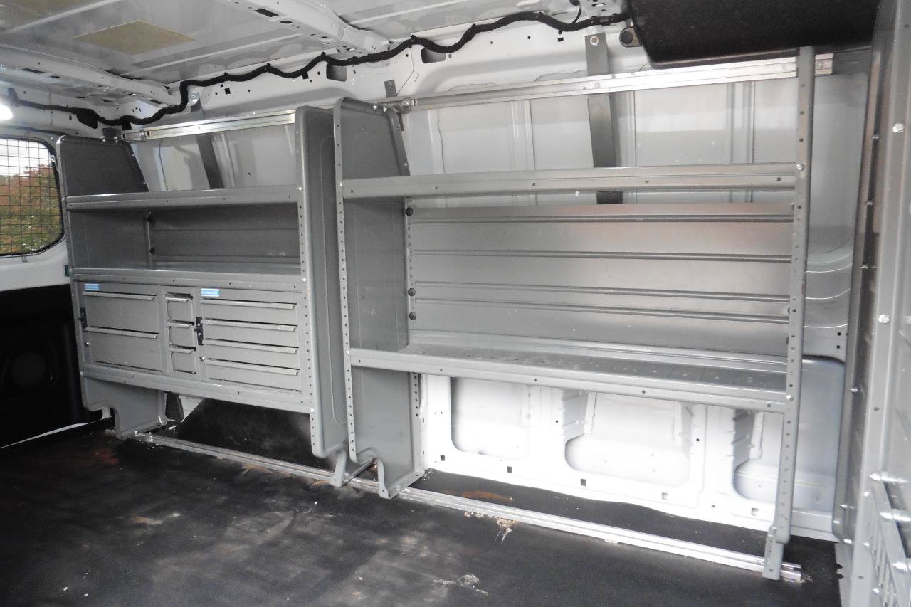 Used 2020 Ford Transit 150 Low Roof RWD image 4