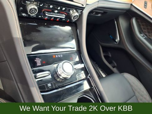 Used 2025 Jeep Grand Cherokee L Summit image 22