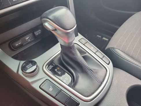 Used 2021 Kia Seltos S AWD/4WD image 15
