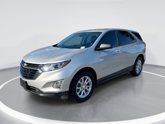 Used 2020 Chevrolet Equinox LS w/ LS Convenience Package FWD image 1