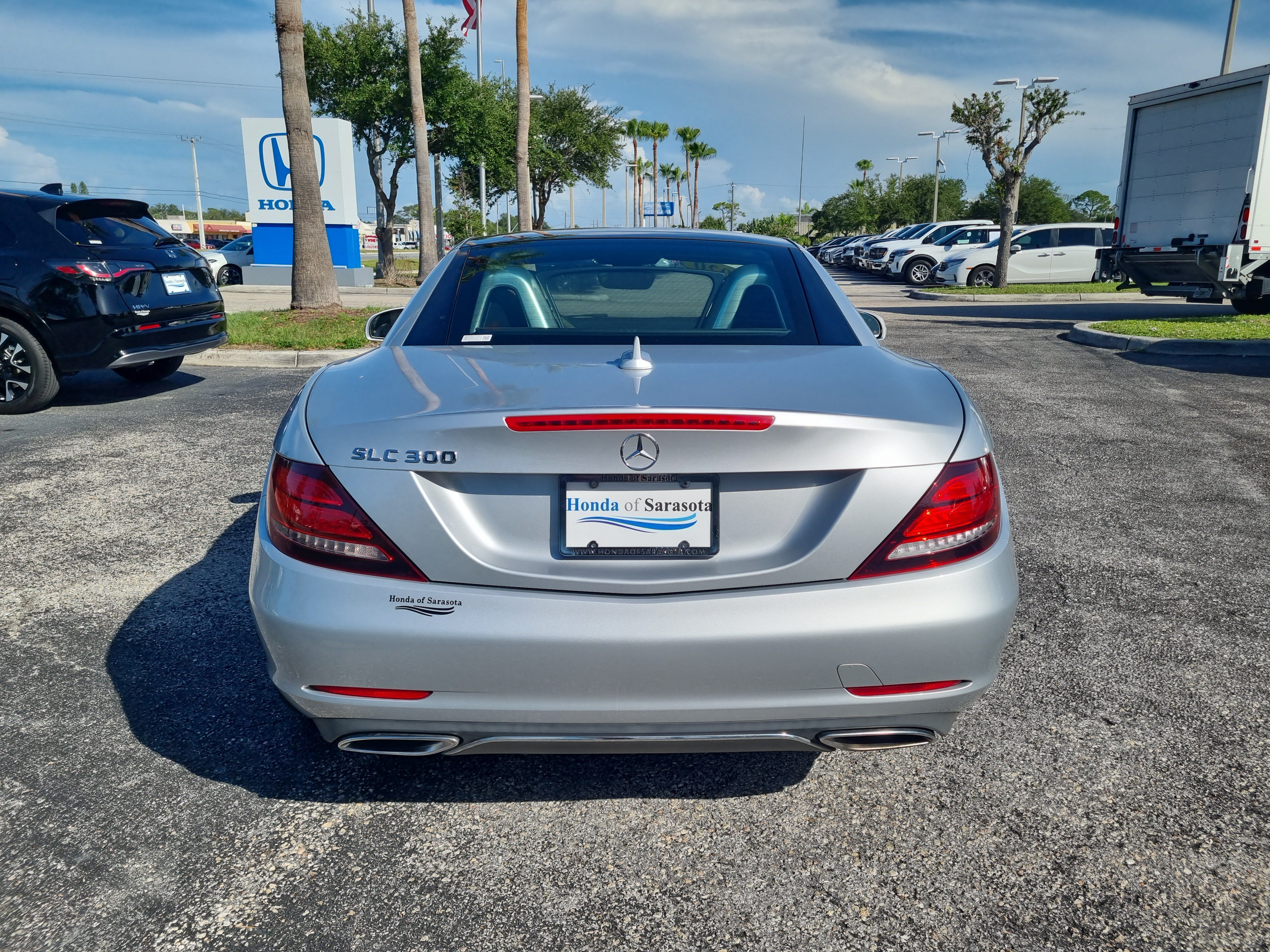 Used 2020 Mercedes-Benz SLC 300 w/ Premium Package image 6