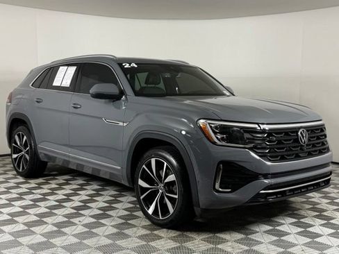 Used 2024 Volkswagen Atlas Cross Sport SEL Premium R-Line AWD/4WD image 10