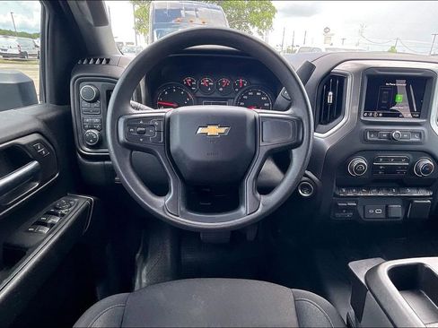 Used 2024 Chevrolet Silverado 2500 Custom w/ Custom Value Package AWD/4WD image 8