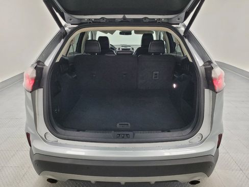 Used 2020 Ford Edge SEL w/ Convenience Package FWD image 29
