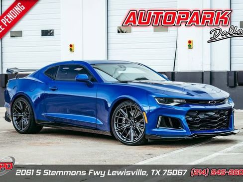 Used 2020 Chevrolet Camaro ZL1 image 1