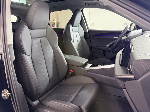 Certified 2025 Audi Q5 Premium w/ Premium Plus AWD/4WD image 24