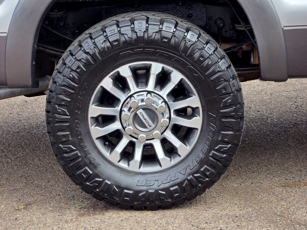 Used 2014 Ford F250 Lariat w/ Chrome Package AWD/4WD image 29