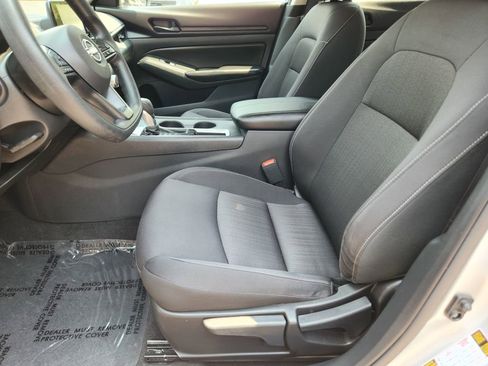 Certified 2023 Nissan Altima 2.5 S image 10