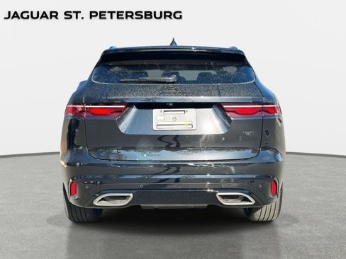 Used 2026 Jaguar F-PACE R-Dynamic S AWD/4WD image 3