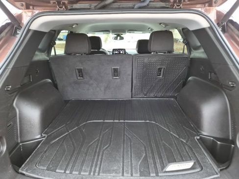 Used 2024 Chevrolet Blazer LT w/ Convenience Package image 8