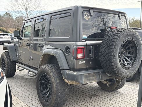 Used 2019 Jeep Wrangler Unlimited Sport S image 6