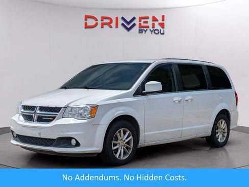 Used 2018 Dodge Grand Caravan SXT FWD image 1