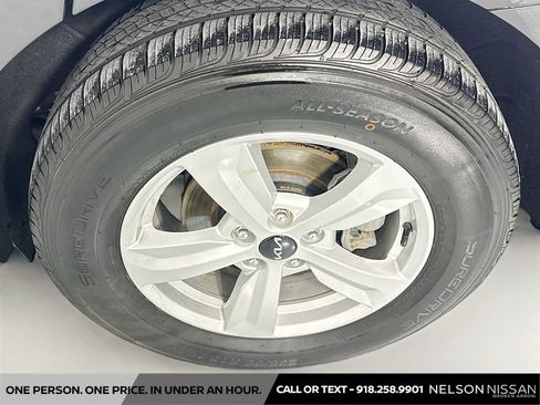 Used 2022 Kia Sorento LX FWD image 30